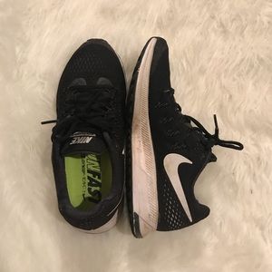 Gently used nike running shoes!